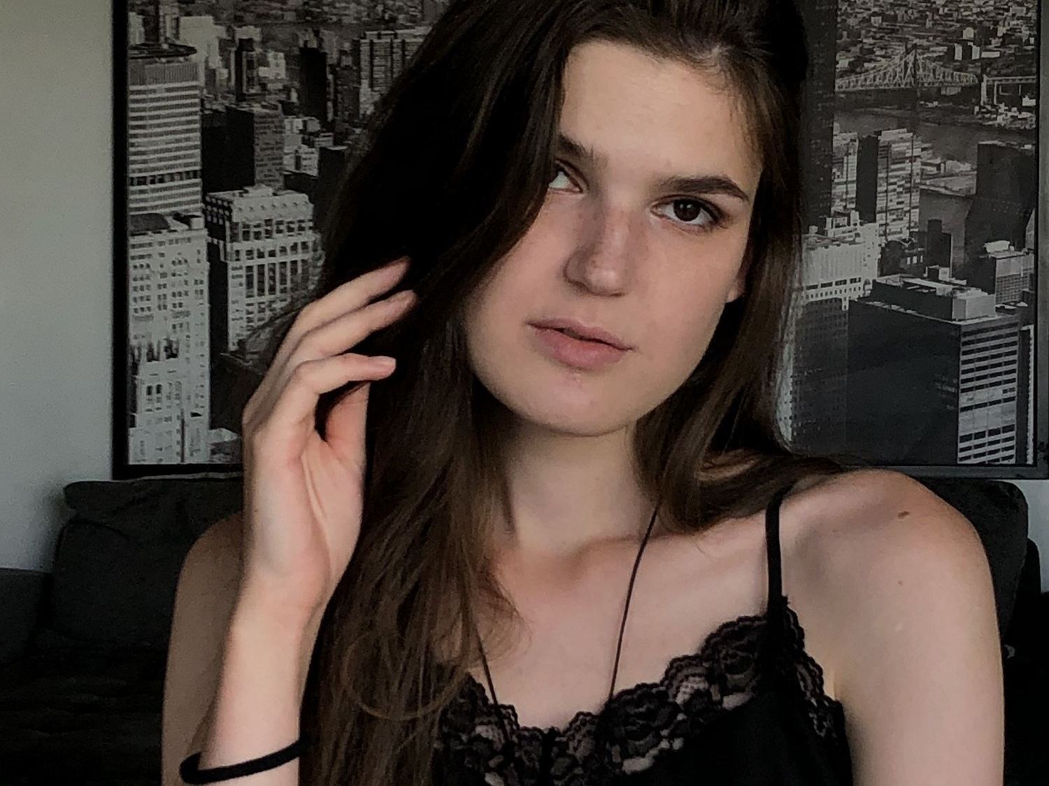 LyubaDilbara immagine del profilo del modello di cam