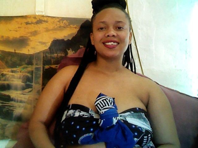 Image de profil du modèle de webcam EbonyCreamie