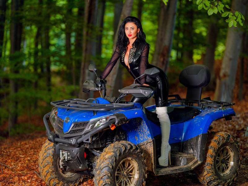 Artist KarinaGrray Foto 4