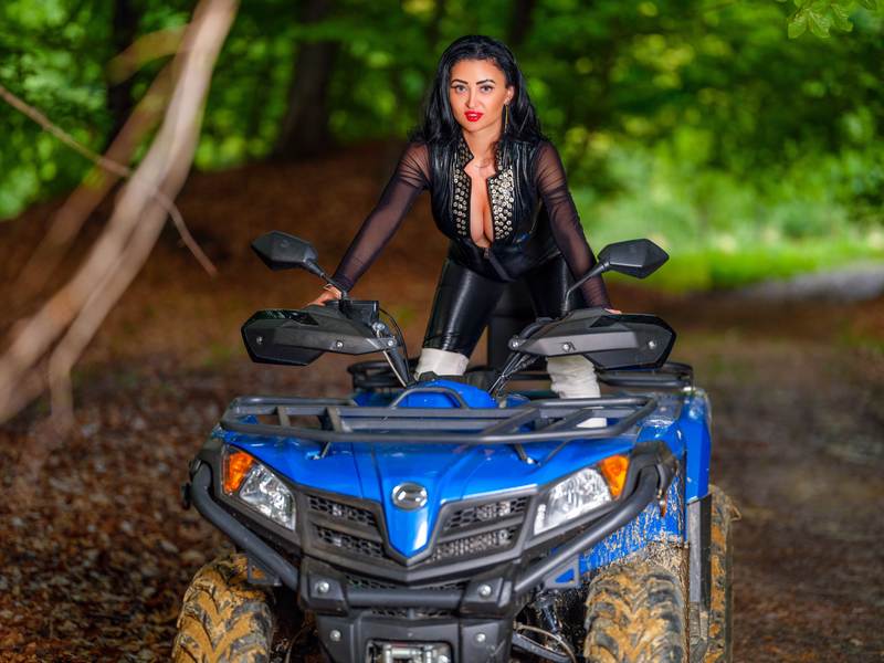 Artist KarinaGrray Foto 2