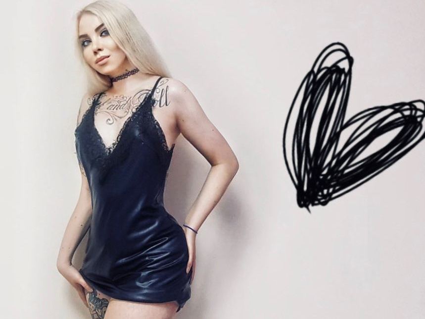 Image de profil du modèle de webcam RoxyDollX
