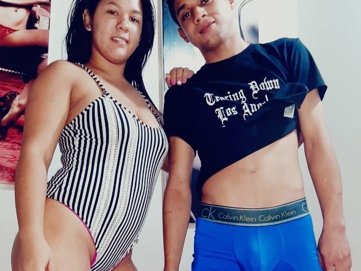 Profilbilde av santi_and_badgirls webkamera modell