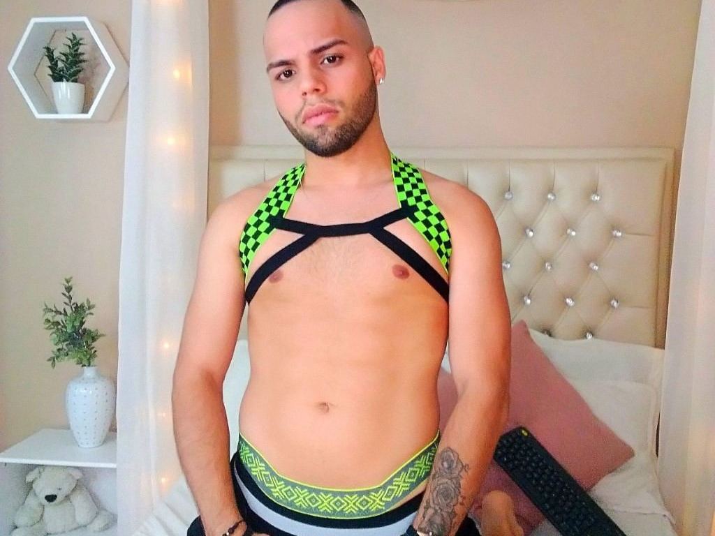 Image de profil du modèle de webcam Dereck_stree