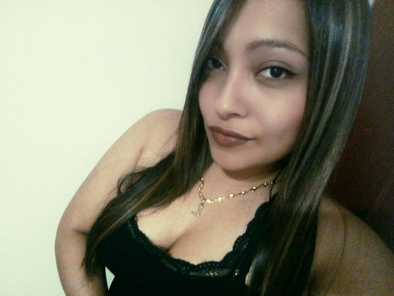 Image de profil du modèle de webcam NoemyTyker