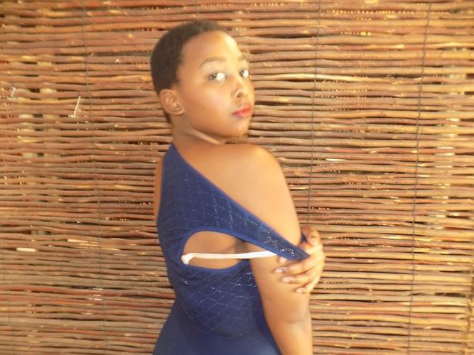 Eboneysupreme profielfoto van cam model 