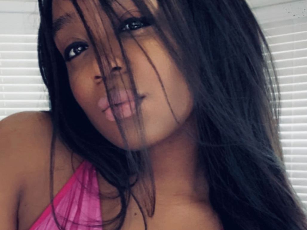 Dollhousepretty immagine del profilo del modello di cam