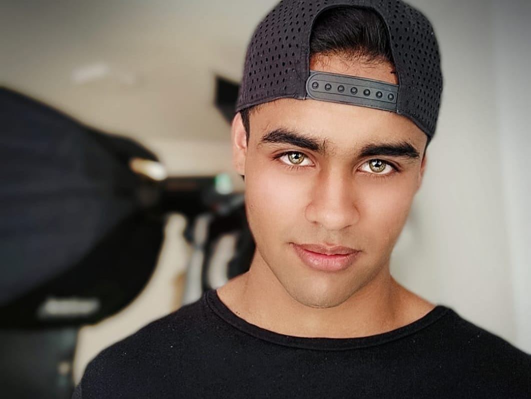 Image de profil du modèle de webcam Kael_Hassan