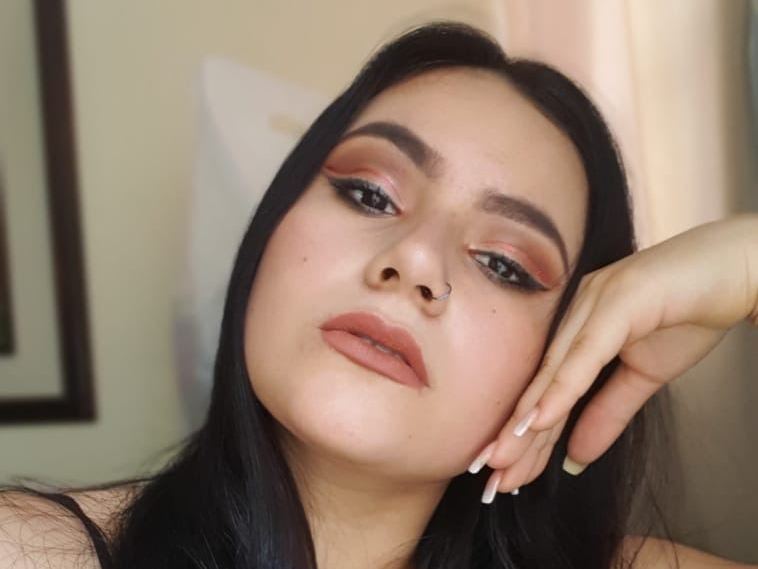 EMMILYCARTERS immagine del profilo del modello di cam