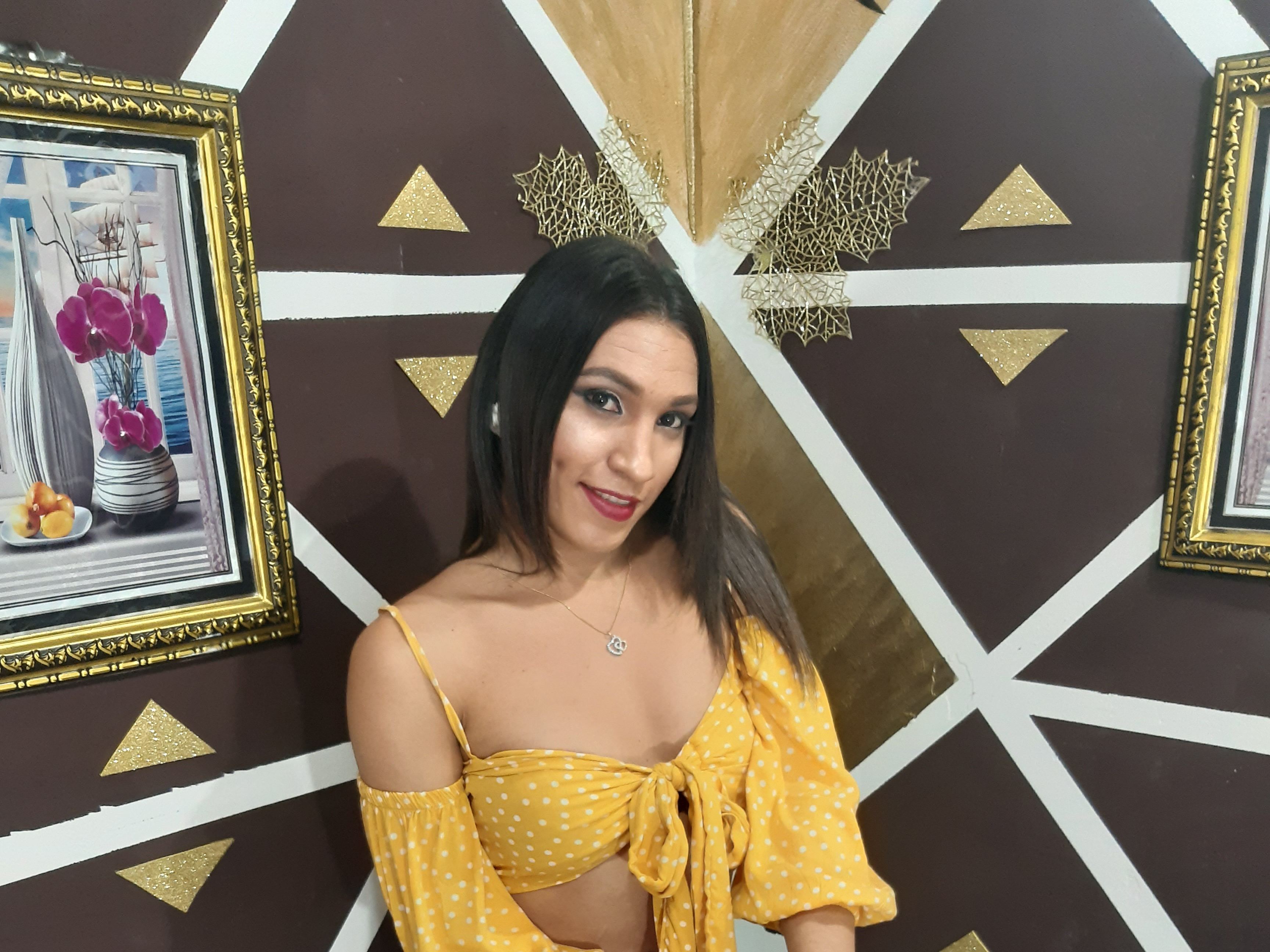 girlhottts profielfoto van cam model 