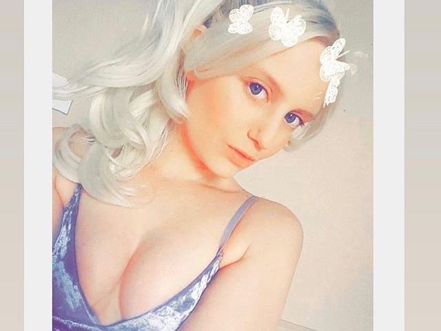 Imagen de perfil de modelo de cámara web de BadgalRI