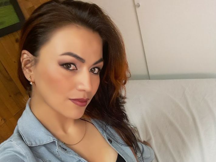 Danalara26 profilbild på webbkameramodell 