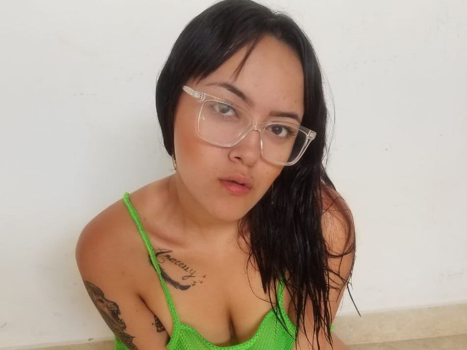 Imagen de perfil de modelo de cámara web de cindy_presley