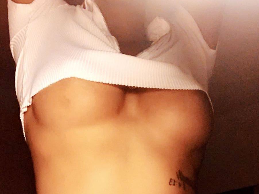 Foto de perfil de modelo de webcam de BabeDezi19 