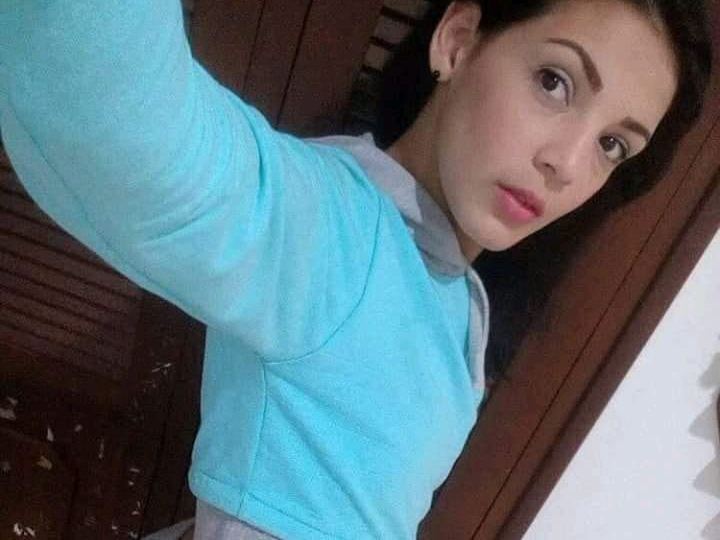 etni cam model profile picture 