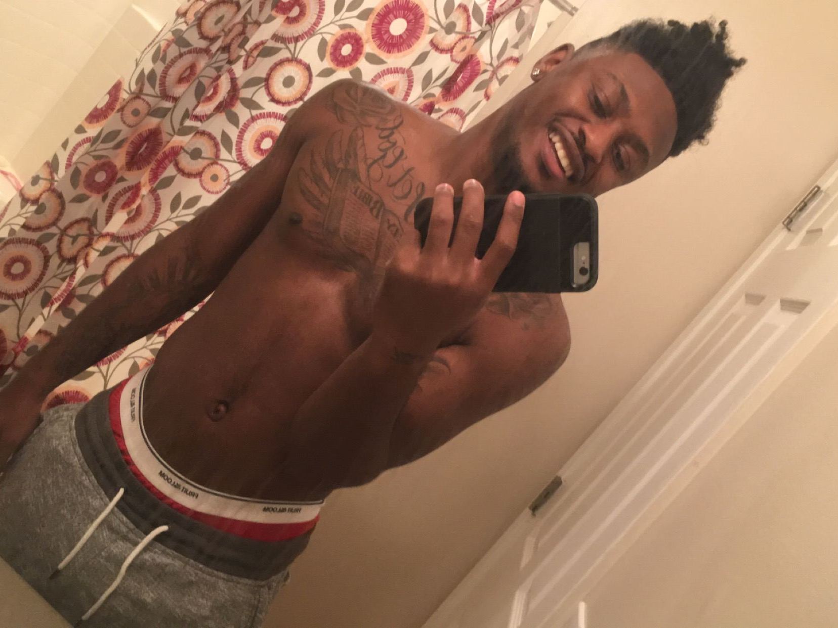 ChrisSavage cam model profile picture 