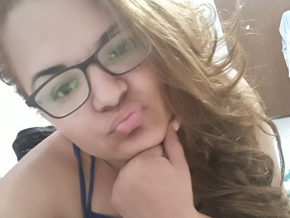 lucyyypop Profilbild des Cam-Modells 