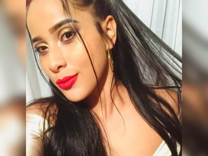 Image de profil du modèle de webcam kataleya_rose