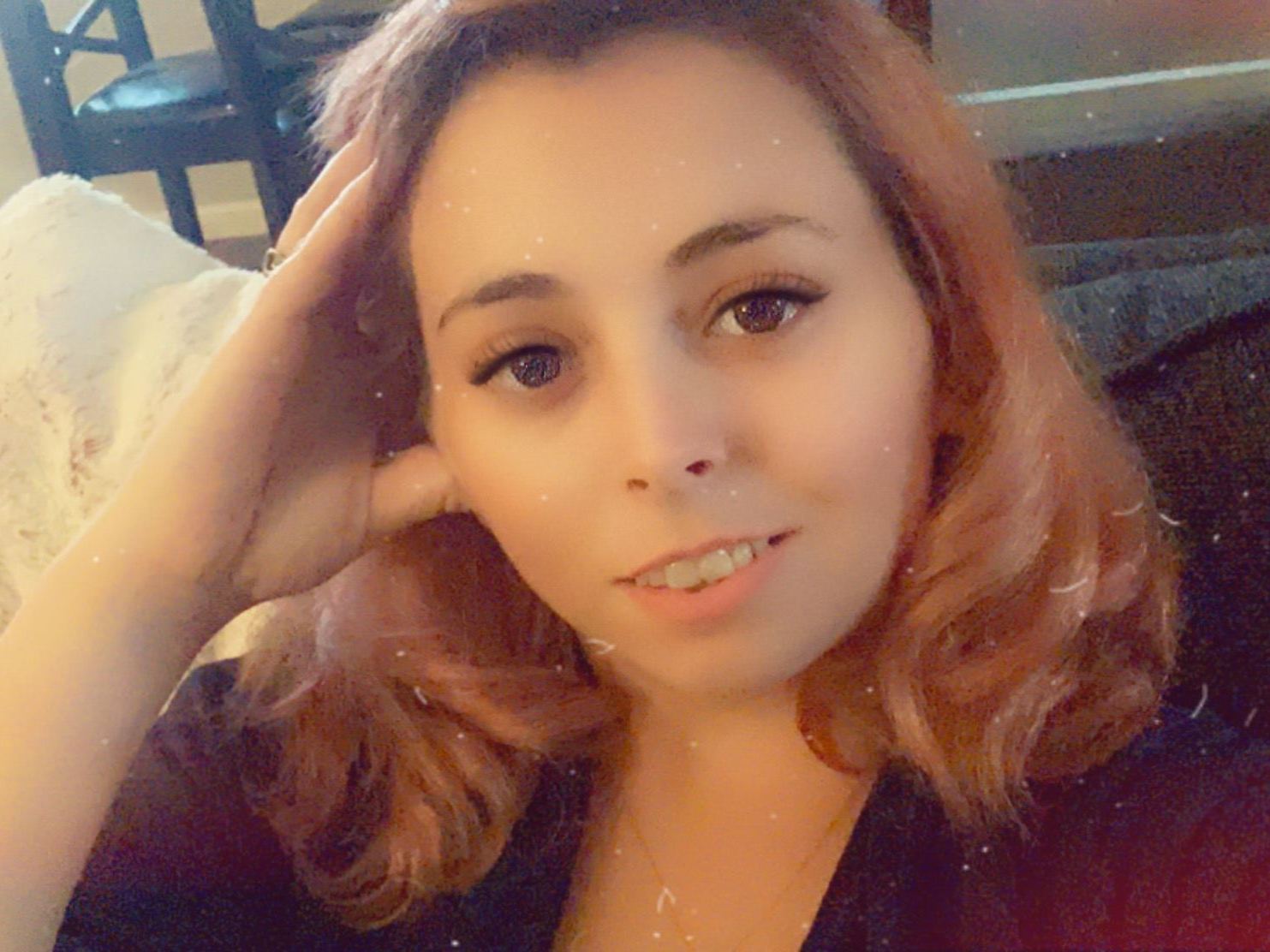 AsterLilly Profilbild des Cam-Modells 