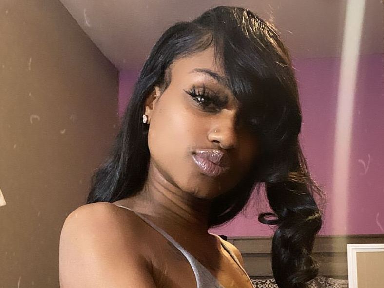 Image de profil du modèle de webcam PrincessStarrMentality