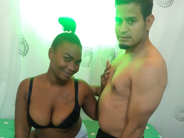 a_naughty_couple Profilbild des Cam-Modells 