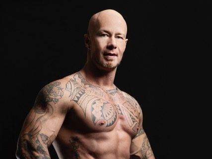 Inkedtitan profilbild på webbkameramodell 