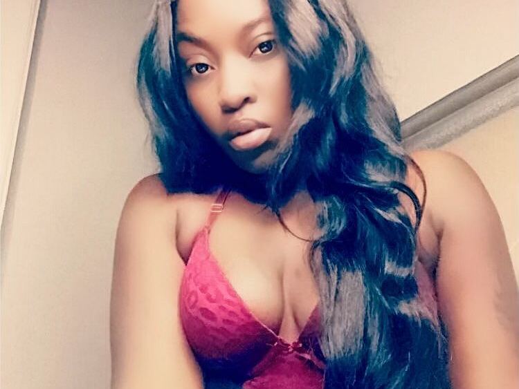 Foto de perfil de modelo de webcam de VictoriaVicRose 