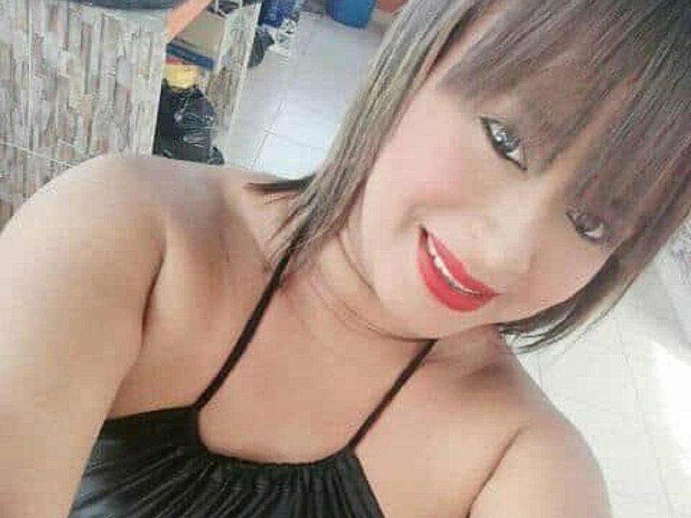 Passivegirlh profielfoto van cam model 