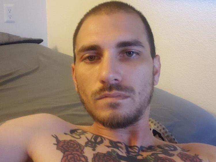 Image de profil du modèle de webcam LoyalSwisher