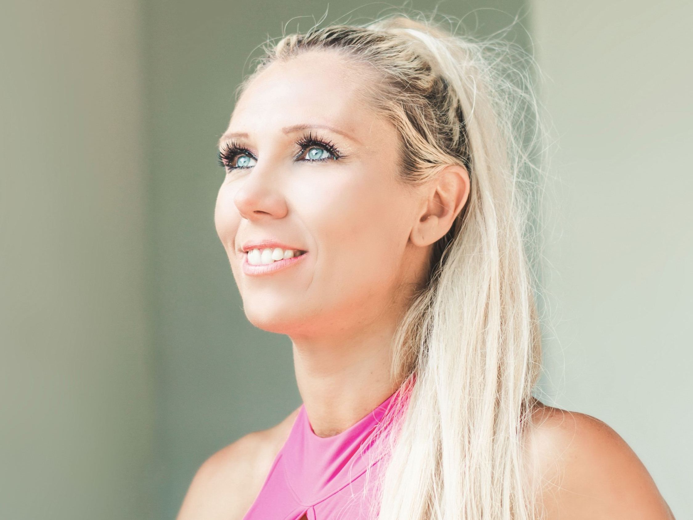 Image de profil du modèle de webcam PeachesCapalakiBabestation