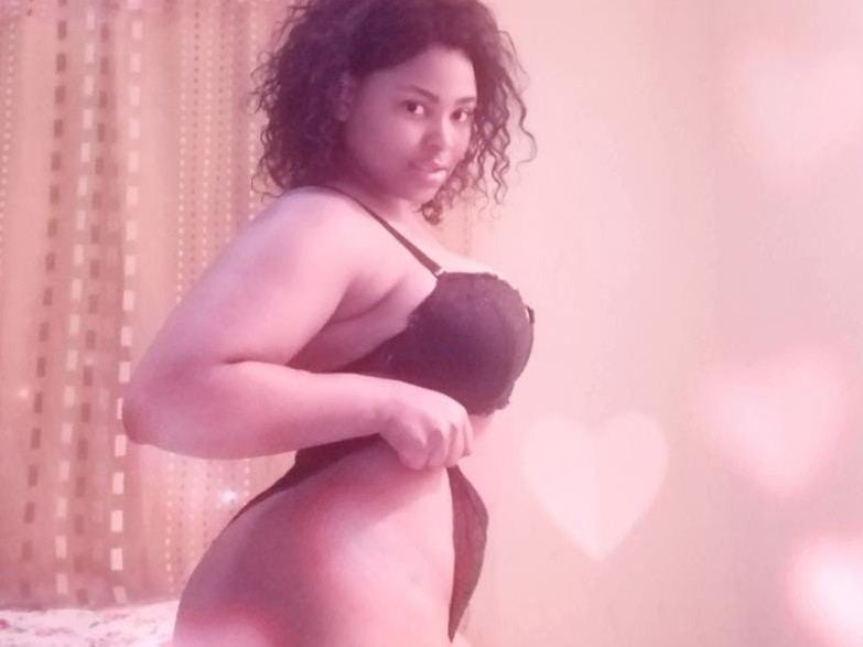 Image de profil du modèle de webcam COOKIE55