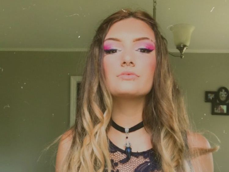 Jojolove98 cam model profile picture 
