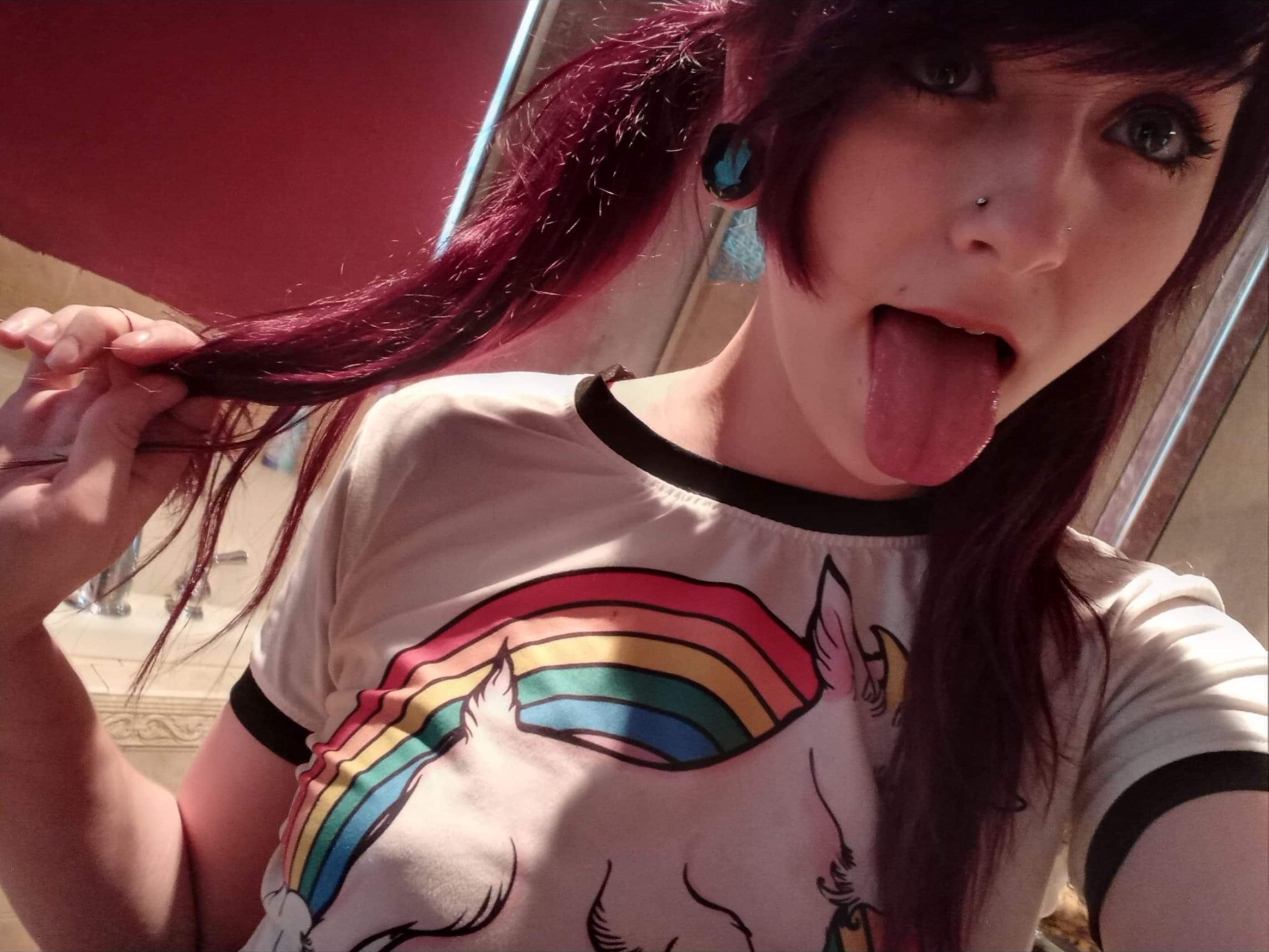 Profilbilde av AliceInsane webkamera modell