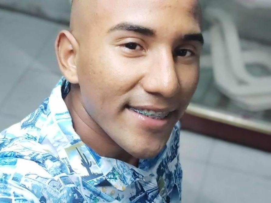 AydonJack18 profilbild på webbkameramodell 