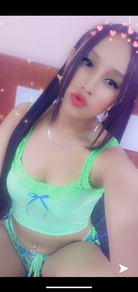 Interprète pattyfoxlatina Photo 1