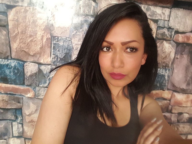 Intérprete Cherryambar Foto 2