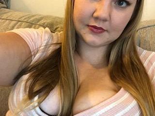 CurvyZoey profielfoto van cam model 