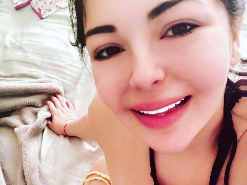 Image de profil du modèle de webcam Rose_Texas