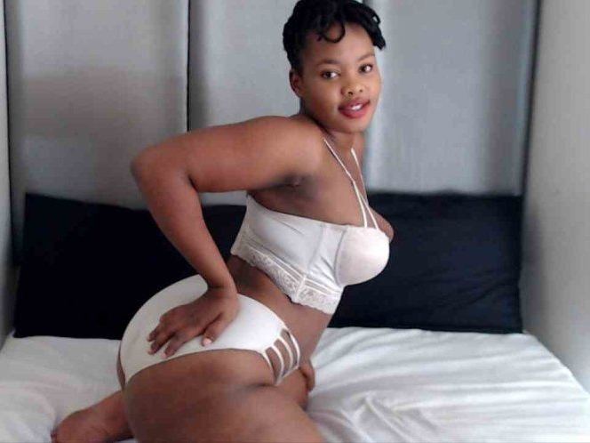Image de profil du modèle de webcam ebonyvenius