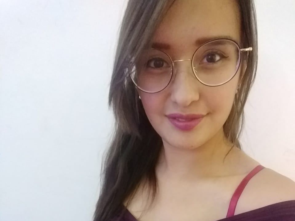 Image de profil du modèle de webcam Arianna_Brown