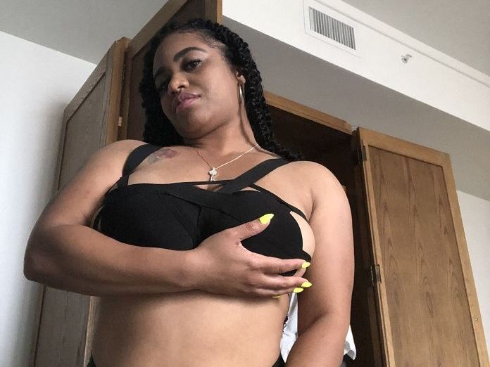 Naeomi_RealNasty cam model profile picture 