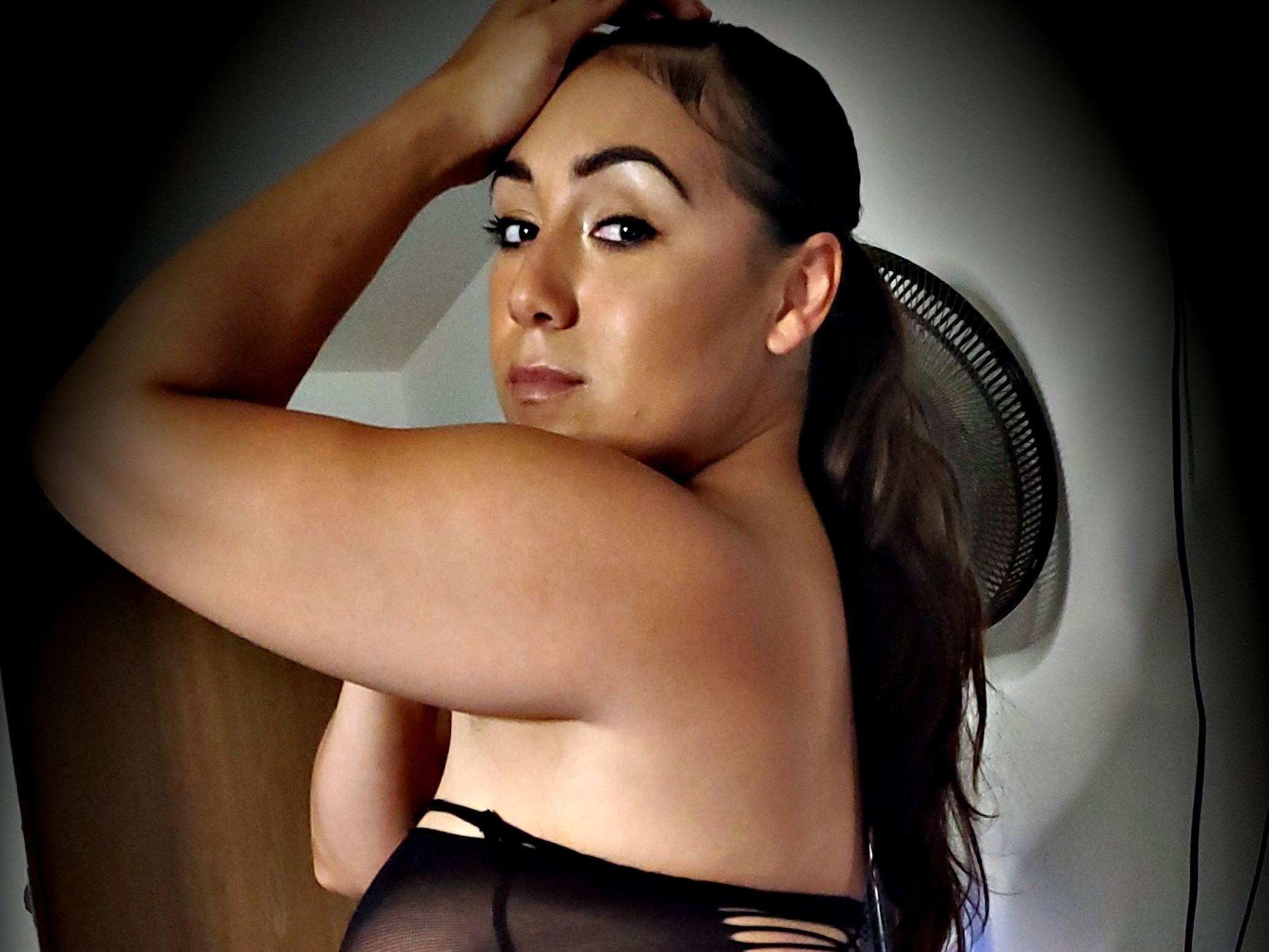Imagen de perfil de modelo de cámara web de Honey_Rosex21