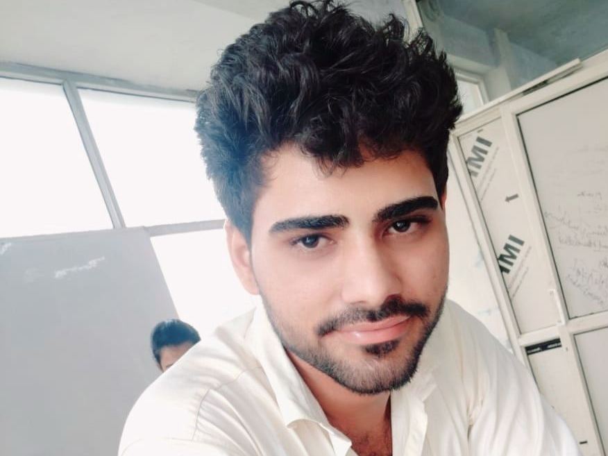 ashu25 profielfoto van cam model 