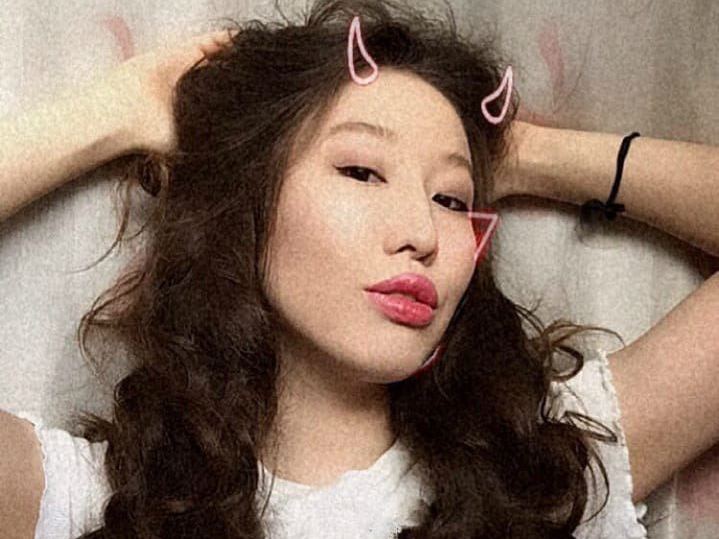 hinata_wu Profilbild des Cam-Modells 