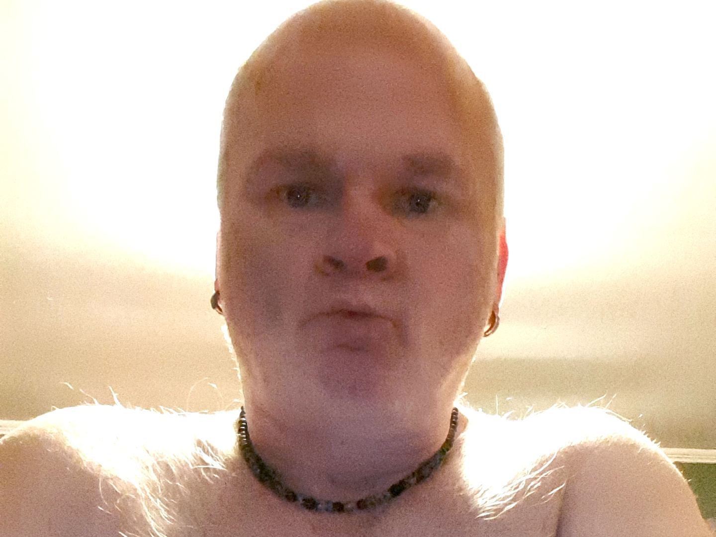 Image de profil du modèle de webcam Hangingout11