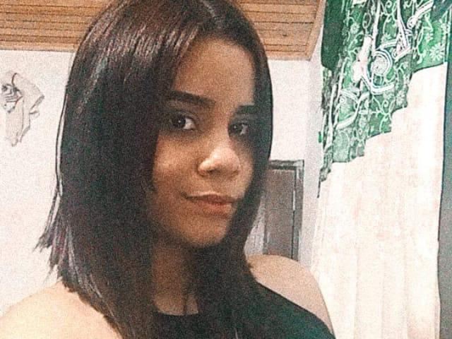 Image de profil du modèle de webcam Melanie_Simons