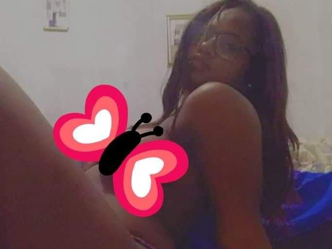 violettailorr immagine del profilo del modello di cam