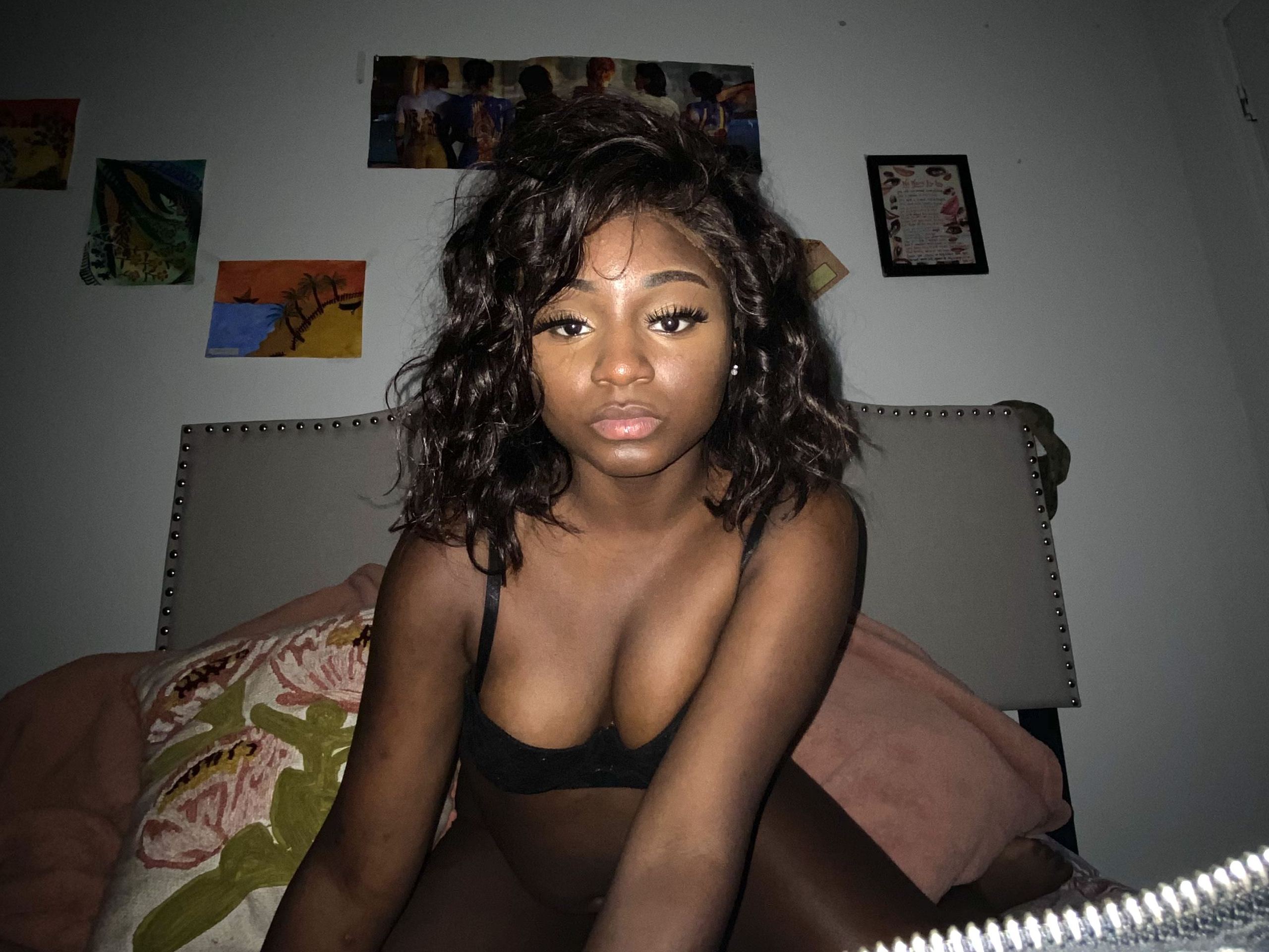 LuciousDove profielfoto van cam model 