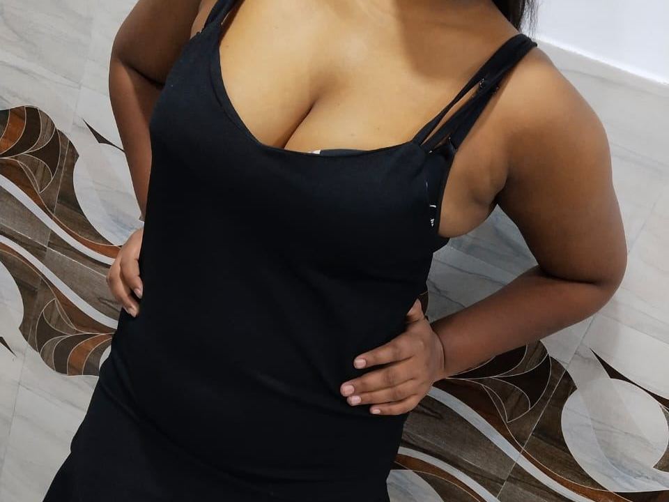 stream_gurl profilbild på webbkameramodell 