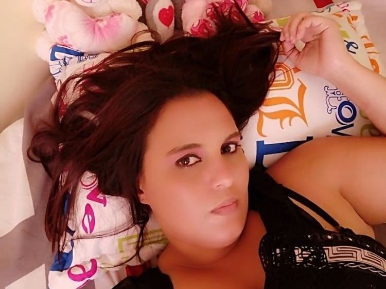 zalome008 profilbild på webbkameramodell 