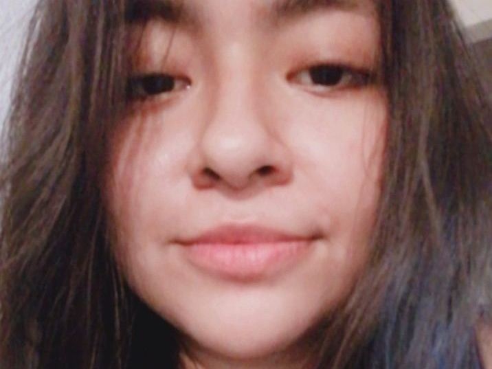 Imagen de perfil de modelo de cámara web de Anngettira